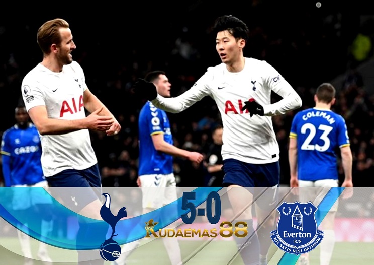 Tottenham 5-0 Everton, Harry Kane dkk Menggila Libas The Toffees