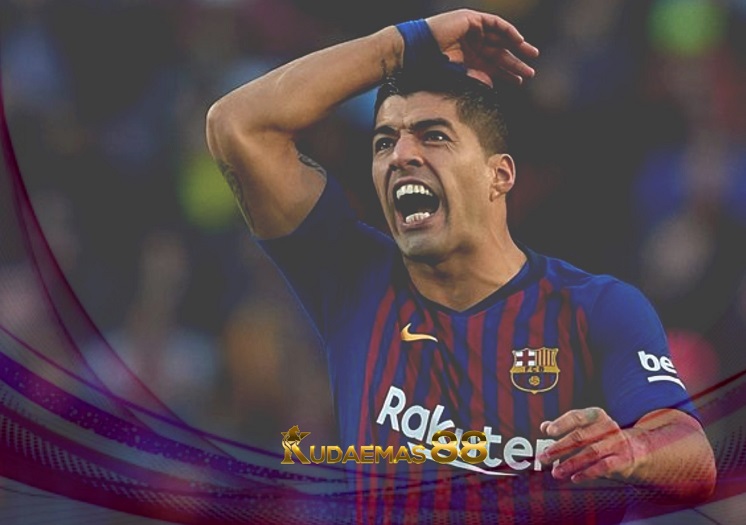 Luis Suarez Barcelona Marah Besar, Tertuding Pengaruhi Klub