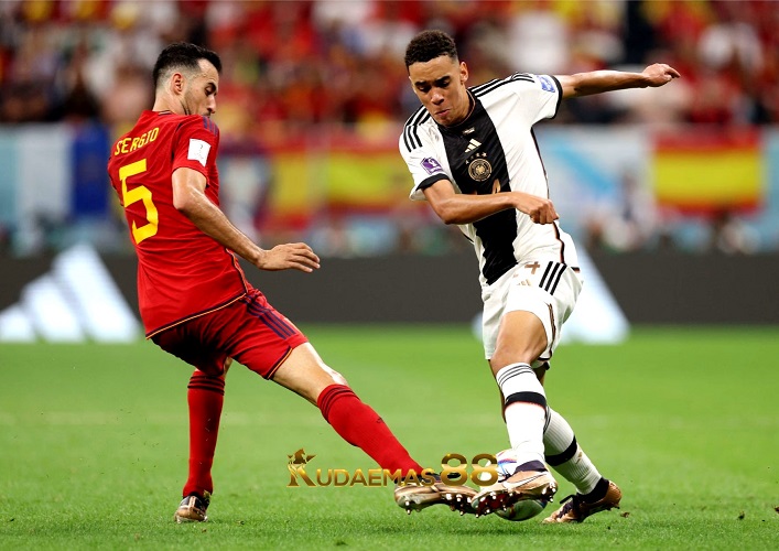 Spanyol vs Jerman Piala Dunia, Alasan Hasil Imbang Bagi Pelatih