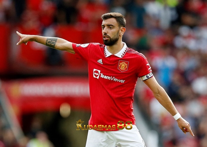 Bruno Fernandes Lepas Bayangan CR7, Pakar Yakin Lebih Bagus