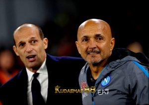 Hasil Liga Italia: Napoli Bantai Juventus yang Melempem